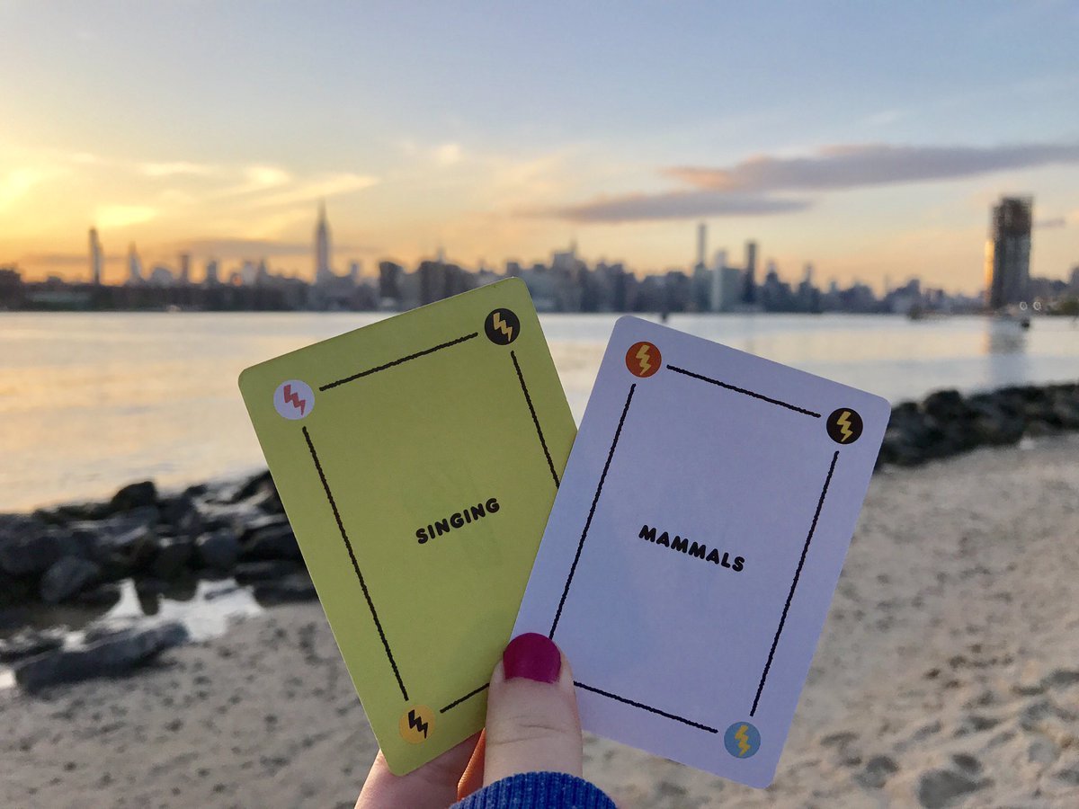 mwright216's tweet image. Punderdome 39 [mammals &amp;amp; singing]: Lion-el Richie drank tea to cure his horse voice 🦁🎤🐴