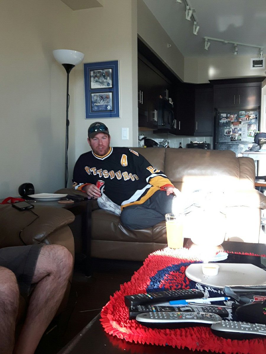 DarrenSweers's tweet photo. #game7 #pensfan https://t.co/AgJjZFeBPH