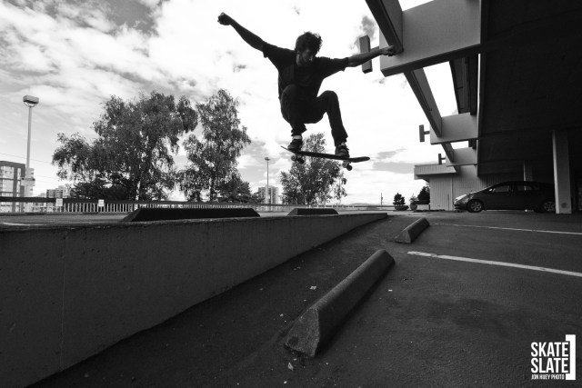 Skate[Slate] tweet media