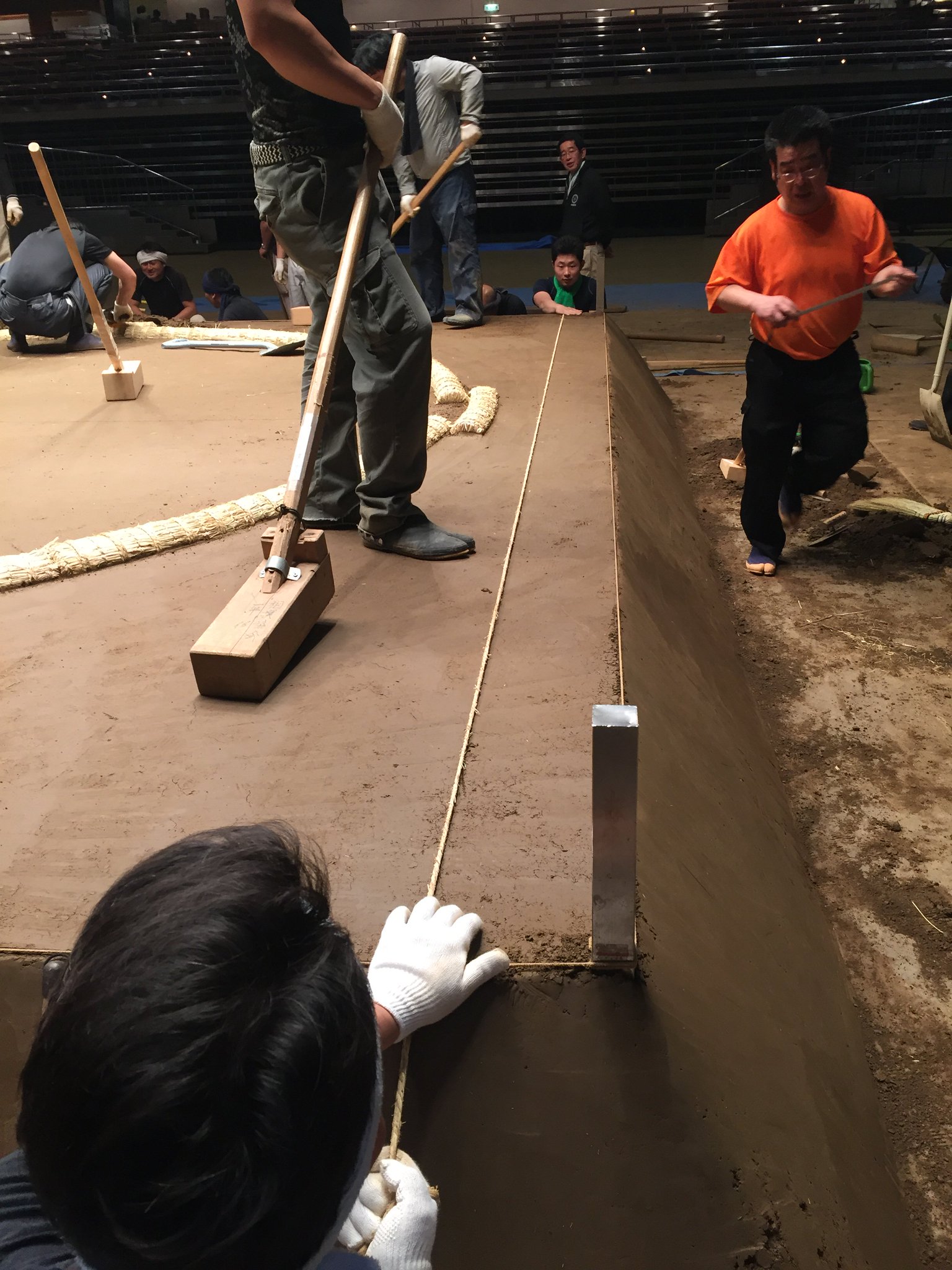 C_gduzNU0AAJxda.jpg:large