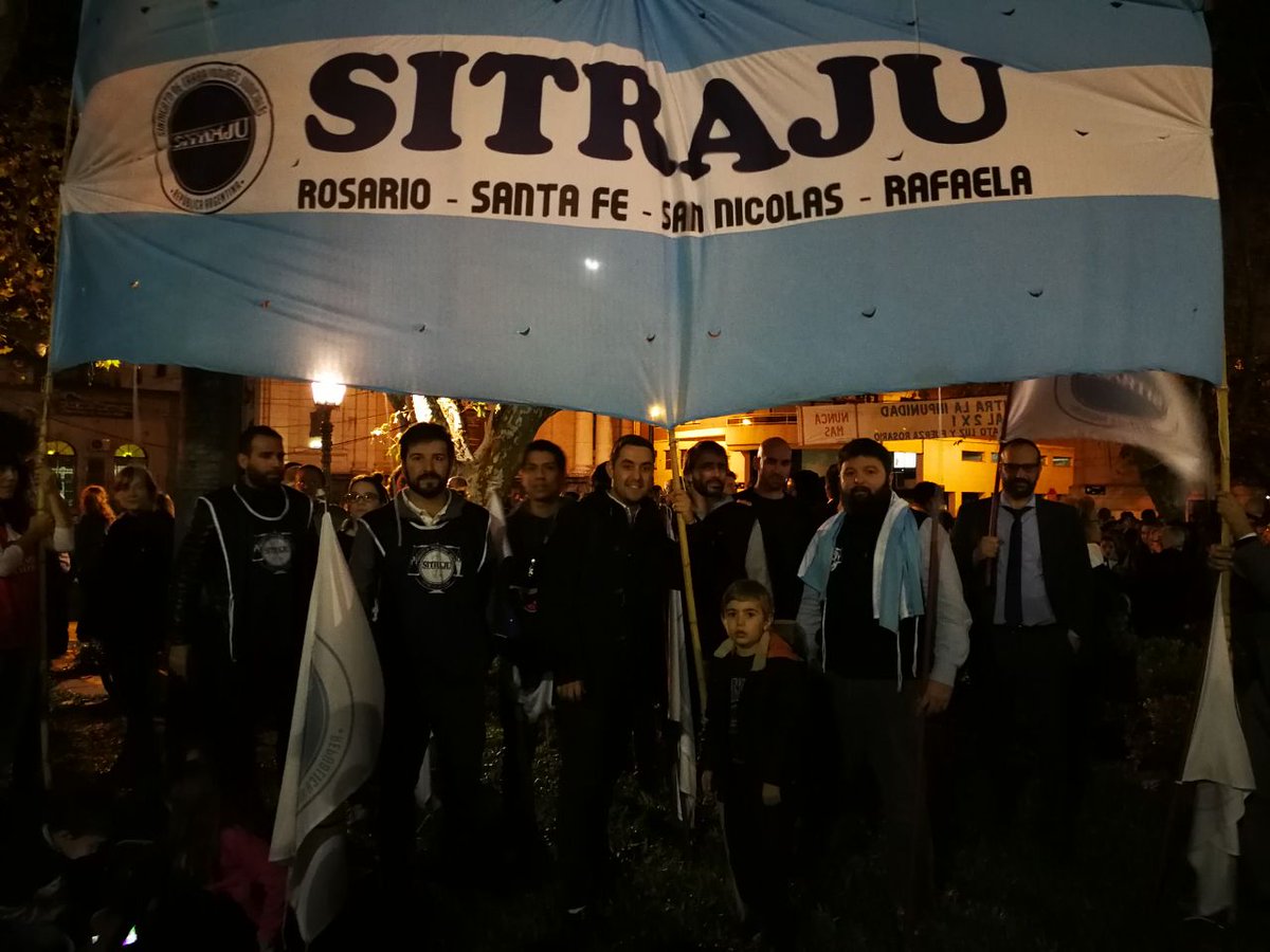 Sitrajunacion's tweet photo. Como obreros del expediente estuvimos en las calles del país contra de un Poder Judicial cómplice de los genocidas y de espaldas al pueblo https://t.co/0YOU7XH0sV
