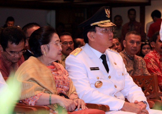 Metro_TV's tweet photo. [Popular] Megawati: Saya Terenyuh Melihat Dukungan untuk Ahok https://t.co/3tJtURLAis https://t.co/hJWcgn4Cgw