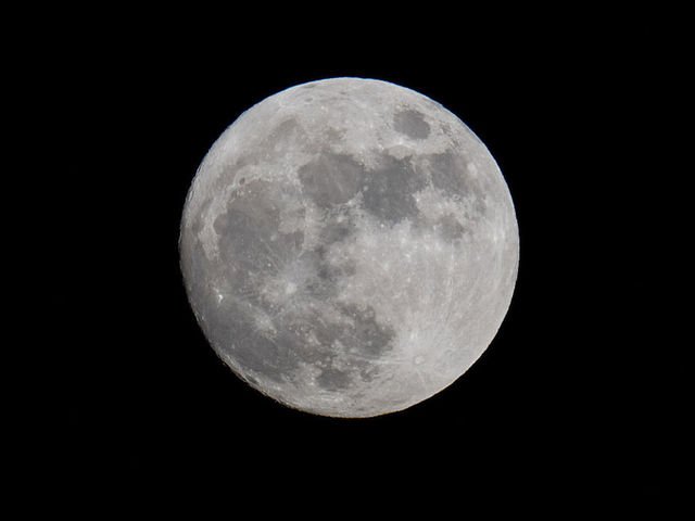 abc15's tweet photo. 'Flower moon' is in full bloom tonight https://t.co/dBTUOtx0S6 #abc15 https://t.co/fm0NSU6c9B