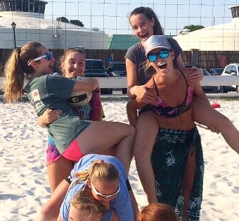 PowersVBClub's tweet photo. PVC Beach is in full swing! https://t.co/dl15uqbiku