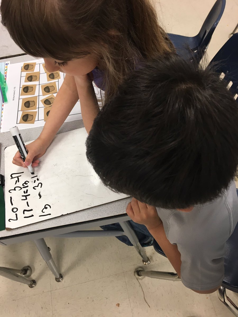 MrsMace_S's tweet photo. Working on subtraction with muffins today! All the kids agreed working with muffins makes them hungry (even if they are paper muffins)! https://t.co/Ui8Ph1DzoB