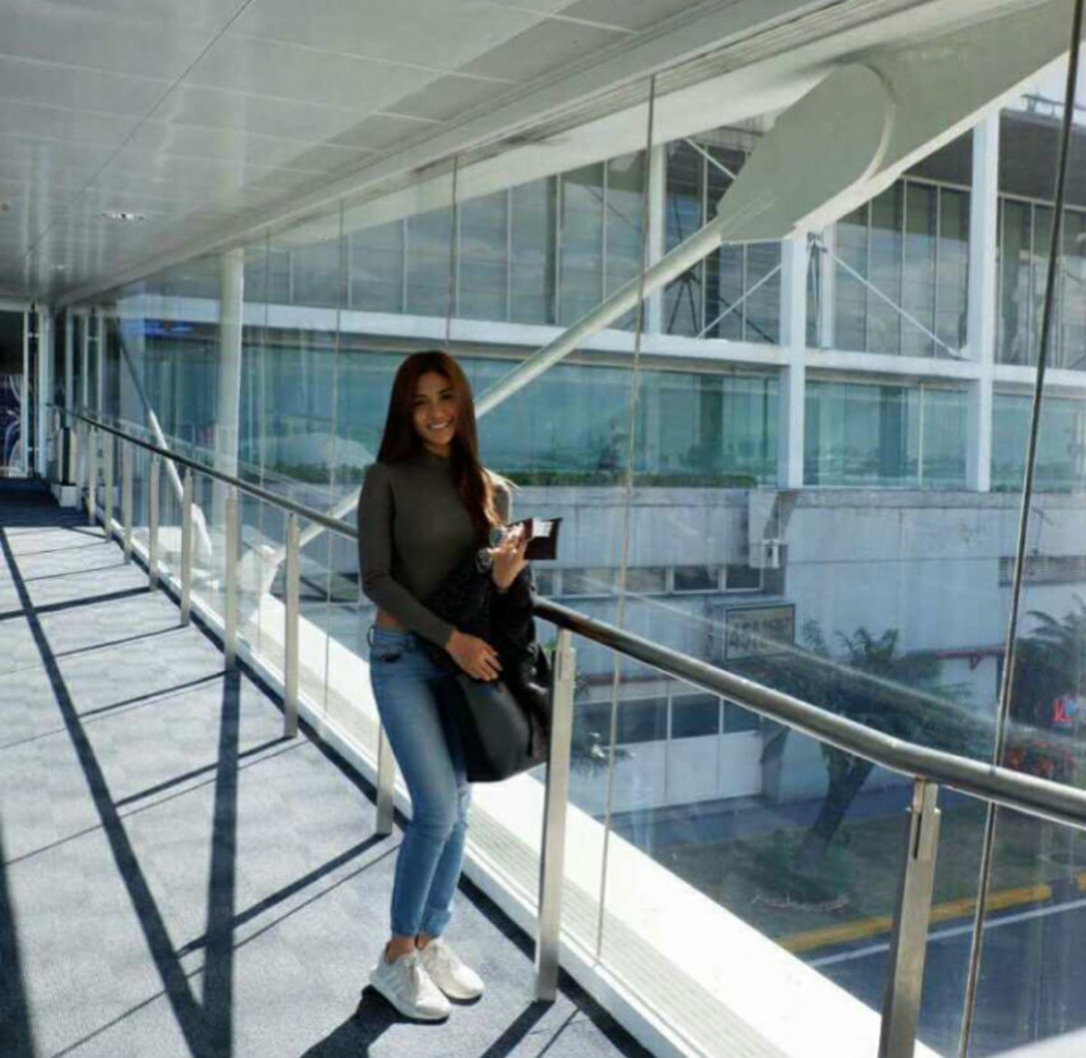 Rcreligo's tweet photo. @sanya_lopez 😘😍 https://t.co/exAiDIQAoE