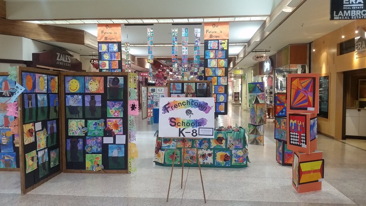 FT_Intermediate's tweet photo. Frenchtown Students Art at Southgate Mall! Nice job Miss Fiore! https://t.co/CojIIFHbhs