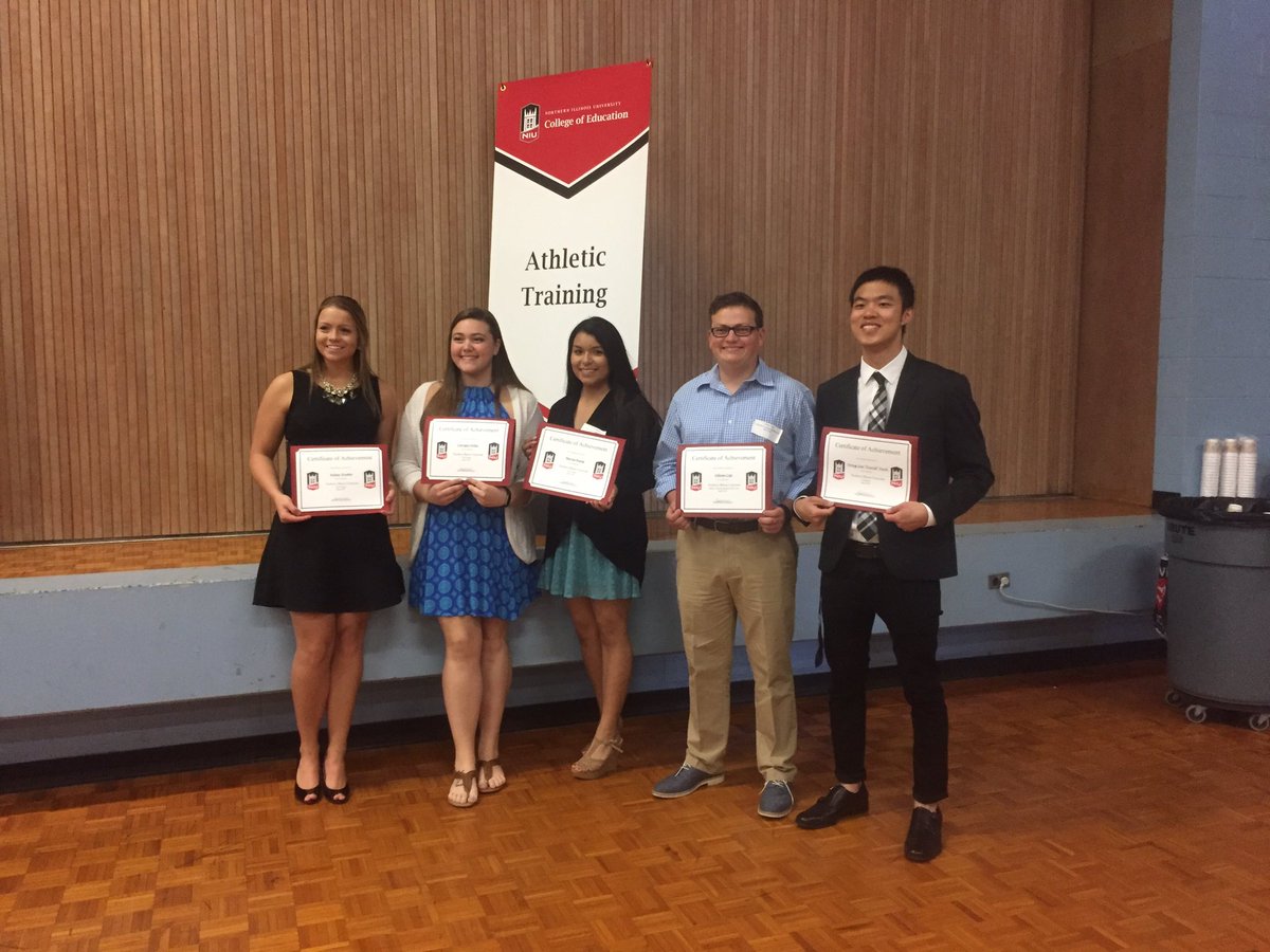 NIU_ATP_'s tweet photo. Pictured are a few of the ATS who received awards at KNPE awards ceremony. We are so proud of you all! 👍🤓🐾 Go NIU ATP @NIU_ATP https://t.co/FeVyZyxKNm