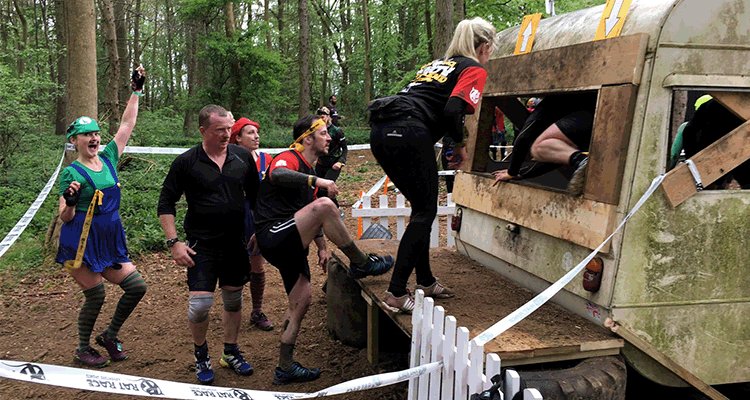 VenueFYI's tweet photo. Gorilla (gorillauk) delivers Dirty Weekend for RatRaceHQ #RRDW #eventprofs #obstaclerace https://t.co/pxzaF00xz7 https://t.co/qc4ciG4IHE