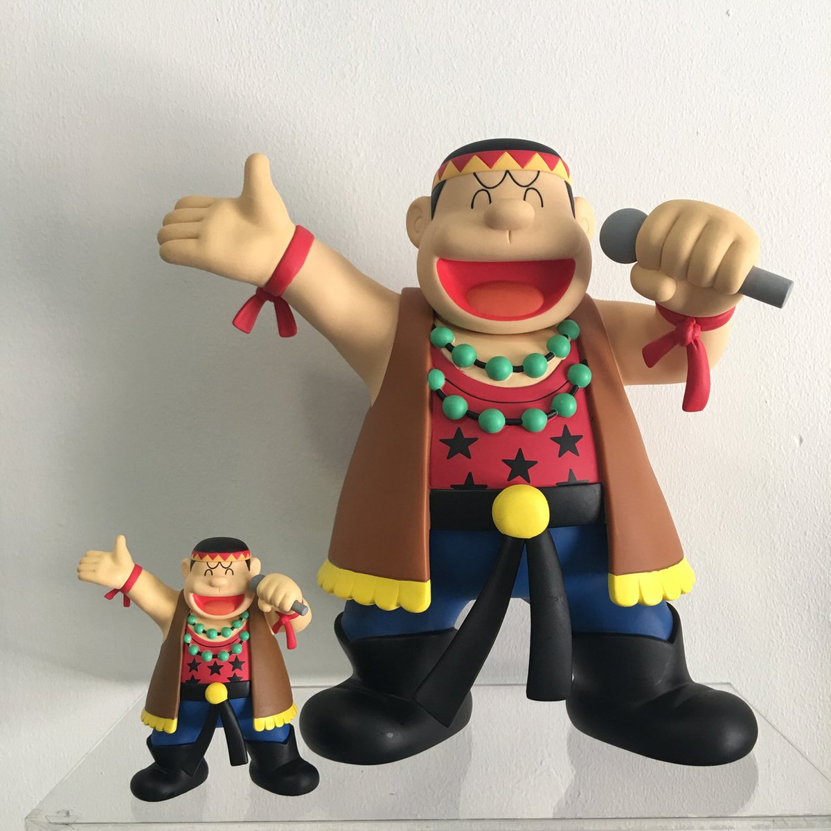 株式会社メディコム トイ Pa Twitter Today S Project1 6 夏らしい気候になってきました 野外フェスが盛り上がってくる時期ですね アーティストに負けじと気持ち良さそうに歌うジャイアン でもその歌声は ビックスタージャイアン Udf Vcdともに大