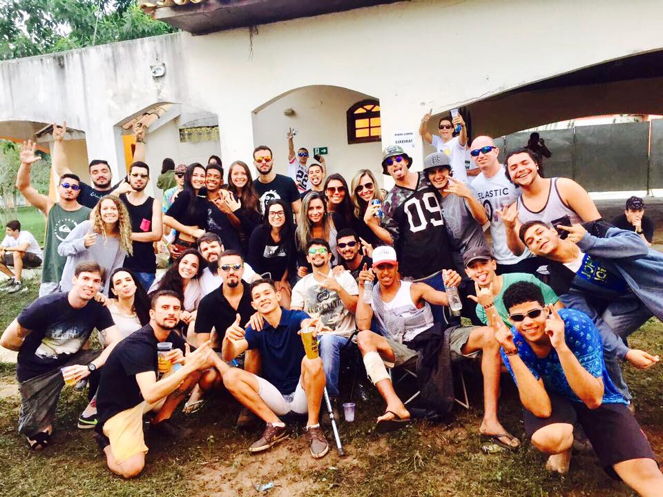 euraphaelx's tweet photo. SeleΓ§Γ£o entrou em campo, fodeuuuu!!! #OnDrop #OnLeve π³βοΈπΆππ» kkkk https://t.co/S4VVb7DAyq