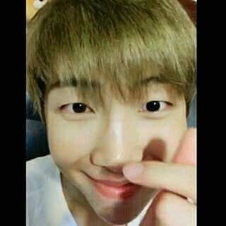KoMitzhu's tweet photo. G0odMorning eVeryOne #iHEART_U_ALL

i vote @BTS_twt for #BBMAs 
Top social Artist #BTSBBMAs️ https://t.co/28GpTNQcqq