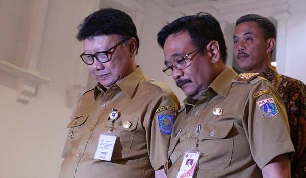 Beritasatu's tweet photo. #PopulerB1 4: Vonis Ahok, Mendagri: Hakim Bertanggungjawab Kepada Tuhan https://t.co/SAkmKlsKjw https://t.co/guxF9bAYwz
