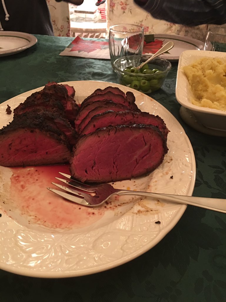 @kenjilopezalt <a href="/TestKitchen/">America's Test Kitchen</a> <a href="/JacobRichler/">Jacob Richler</a> I reverse seared a couple tenderloins for Xmas on my Big Green Egg this year. It was far from yuck.