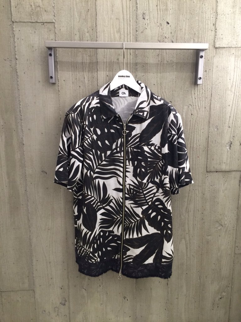 MT_HARAJUKU's tweet photo. 人気の<Ch.>より新作が入荷致しました。
22,000円(+tax)
#monkeytime #Ch #chapter #joinchapter https://t.co/zNGhWKs7qI