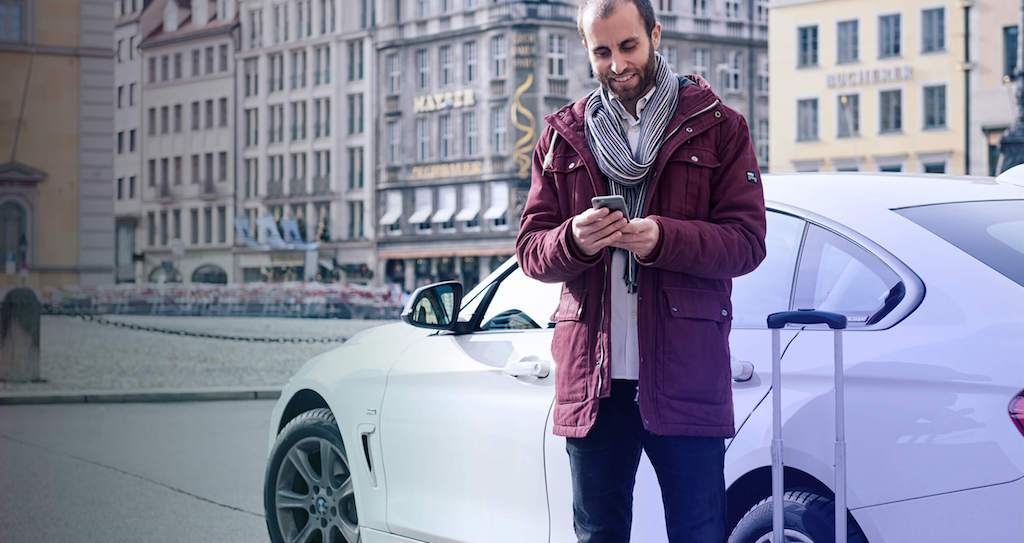 getmobility_de's tweet photo. Daimler startet privates Carsharing Croove auch in Berlin #carsharing #Croove #featured https://t.co/YWxiGUSlrB https://t.co/Xiy2IU7I8l
