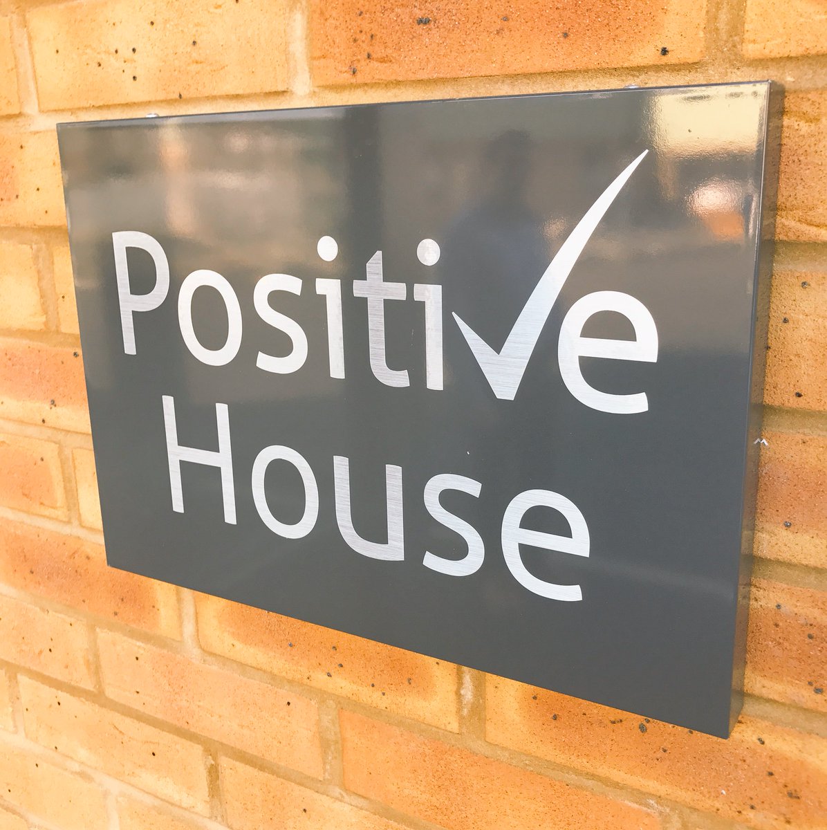 JaxonStevensBDM's tweet photo. Whilst I'm in meetings in Berkshire & London today, we open the doors of Positive House to our friend Liza from @Precise_Mtgs #partners https://t.co/P40B7WHOGu