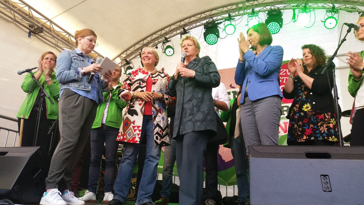 Kolkand's tweet photo. Kurz vor der wichtigen Wahl in #NRW: Die #Grünen kämpfen gegen den Umfrage-Trend. Mehr dazu heute im @ARTEjournal https://t.co/KMgbtFvaH7