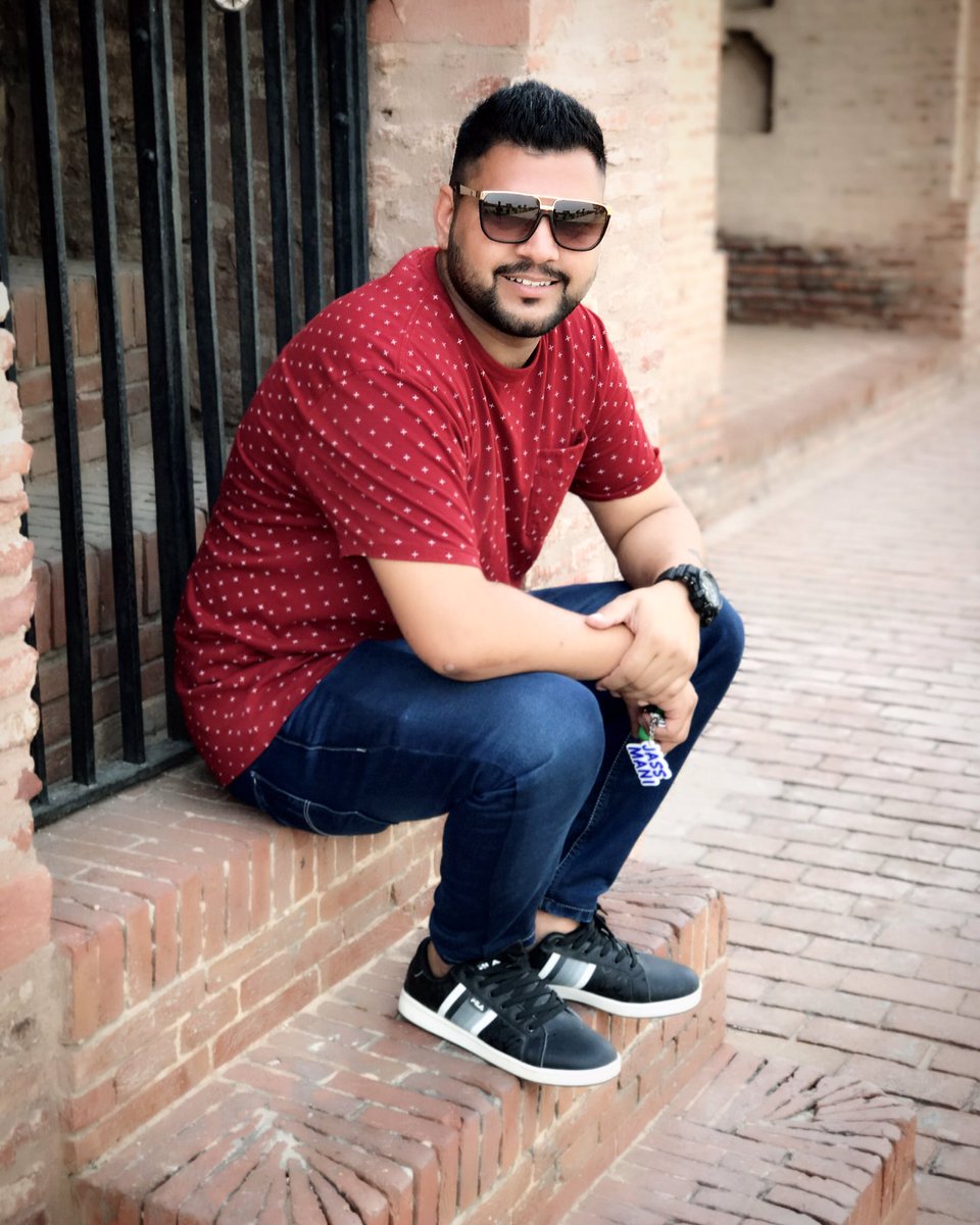 Jass_Aussie's tweet photo. #ਖਾਨਦਾਨੀ ਅਣਖਾਂ ਨੇ ਪੈਰ ਨਹੀਓ ਡੋਲ਼ਦਾ👍🏻
ਸਿੱਧੀਆਂ ਨੀਤਾਂ ਦੇ ਰੱਬ ਆਪ ਬੂਹੇ ਖੋਲਦਾ😎😎😎 https://t.co/jRW3iunsTo