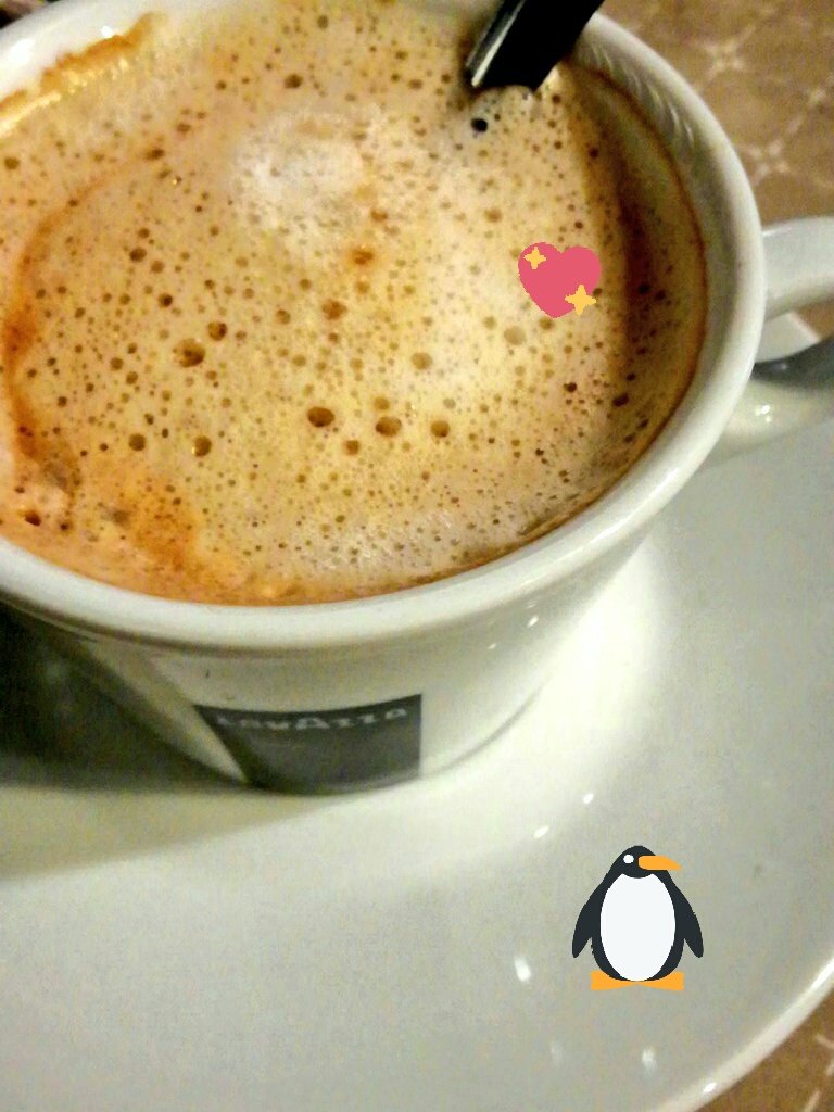 Demo_ACD's tweet photo. #Pluie mais on reste #motivé et #heureux ! 🌧😄 #MySpeRH @Montpellier_BS https://t.co/9X7h9OJk3c