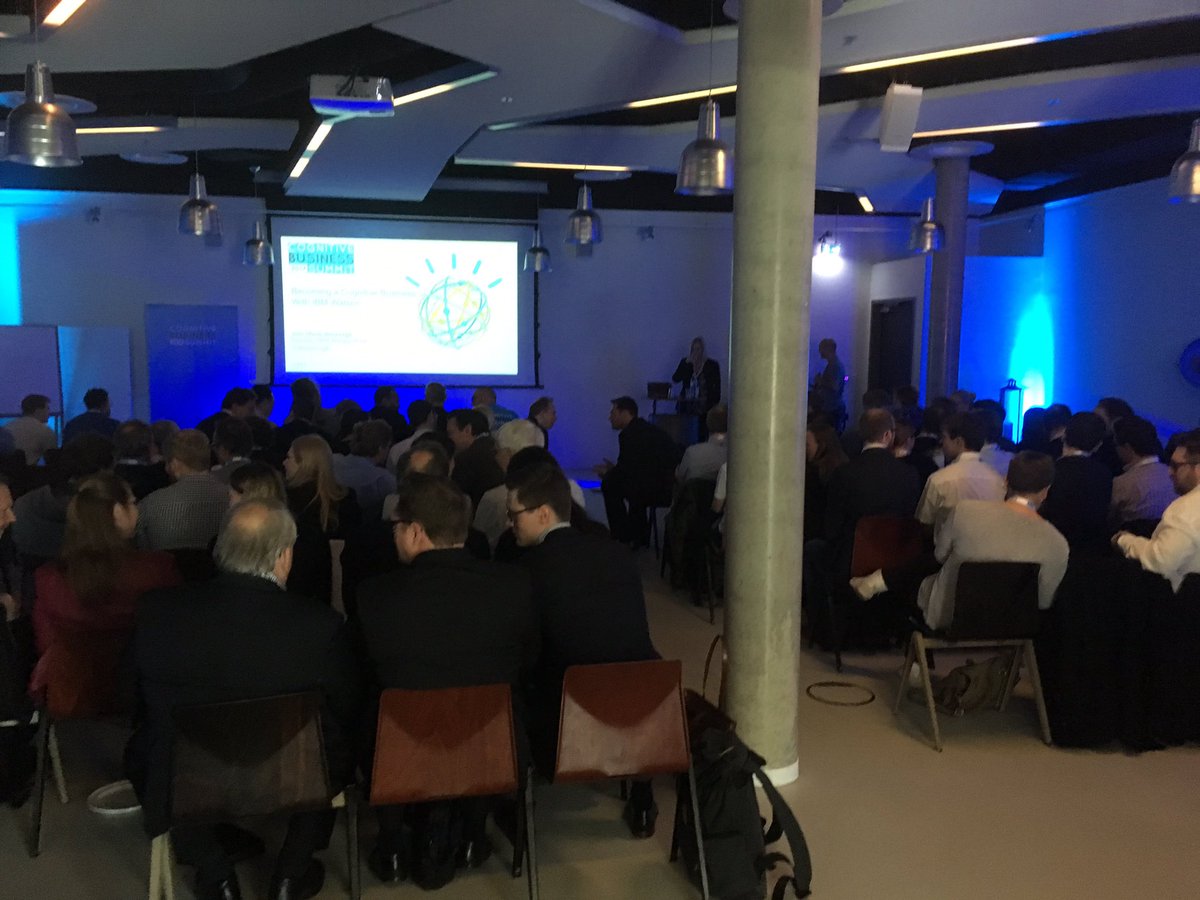 PeerOleSFC's tweet photo. Full house at our #cbs17 #Hamburg #we4it #cognitive https://t.co/enM7uu9Ku4
