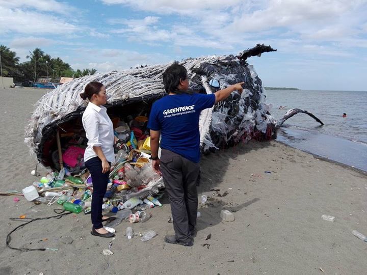 A replica of a Dead Whale made of ocean debris highlights the problem of plastics choking our oceans. <a href="/vincecinches/">Vince Cinches</a> <a href="/gmanews/">GMA News</a> <a href="/dzbb/">DZBB Super Radyo</a>