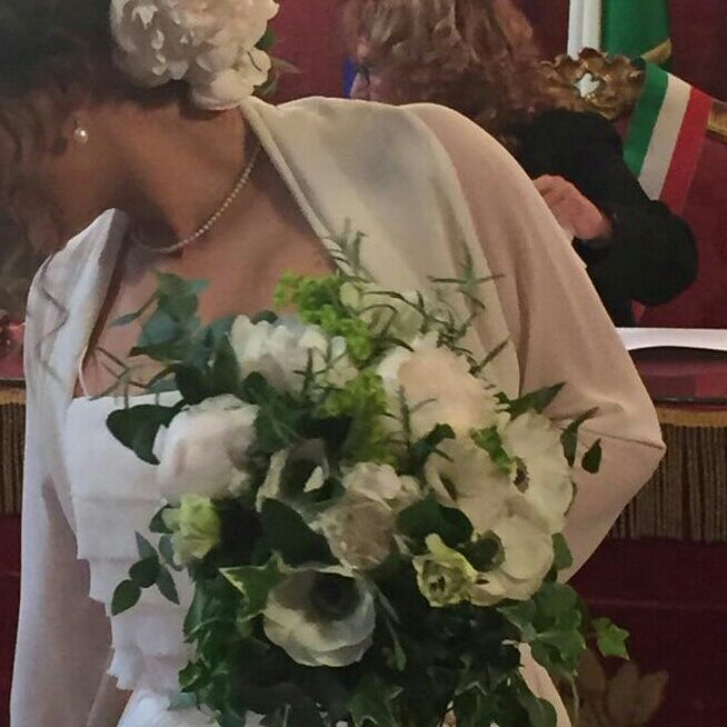 evafioriepiante's tweet photo. Un #addobbo #semplice ed #essenziale per un #matrimonio https://t.co/92hEsizfqw
