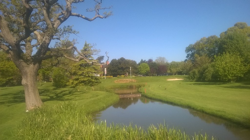 NailcoteHall's tweet photo. Another gorgeous morning 4 #golf on the UK's No.1 #par3 course home of @BritishPar3 Book a teetime -📞02476466174 https://t.co/rBAVYnBXfU