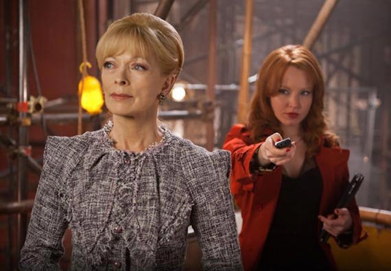 Happy Birthday to Frances Fisher (left) who played  The Mother Colasanto in Torchwood - Miracle Day. 