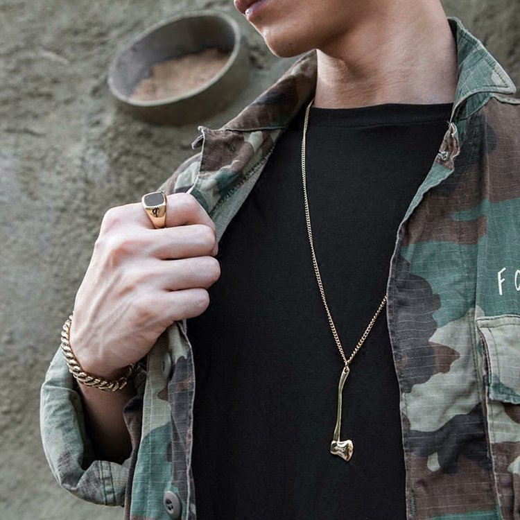 PROVOKERNEWSSVC's tweet photo. All types of accessories!

Shop ↠ https://t.co/zZ3EQnXE8C by #Collagegirls0 via @c0nvey https://t.co/68JicoFrW2