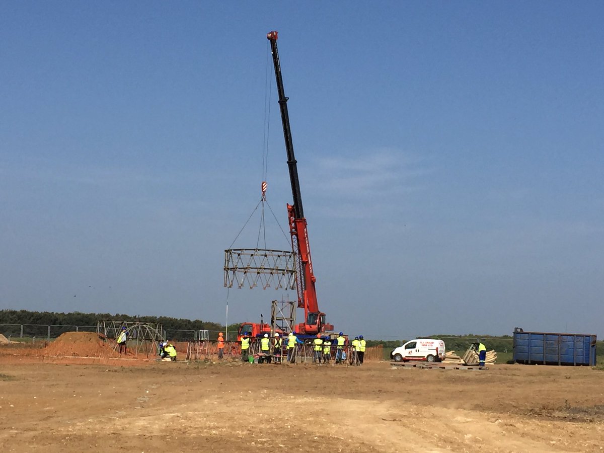 BaniAnvari's tweet photo. #Video #shooting construction by @SotonEngEnv's students at Bircham Newton using #drones @EngineerWill @JuliaStevensUK @Engi_Scout https://t.co/mf79Czo5Ih