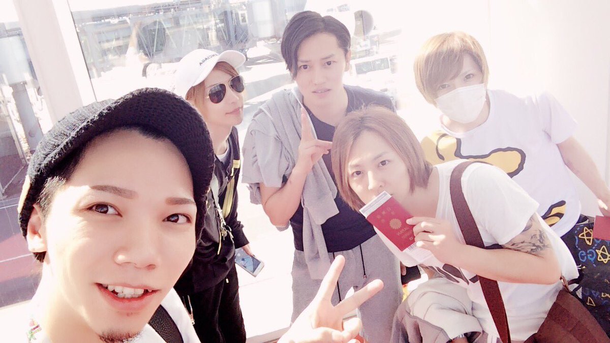 yu_ji0129's tweet photo. 連休(^｡^)

シンガポール🎵
ホテルはフラトン！

勝ってきます✌️

#follow #歌舞伎町 #ホスト #裕侍 #モデル #ナックル #イケメン #メンナク #お金 #Dewl #越前リョーマ #ホストの神 https://t.co/jIkmVLr0s6