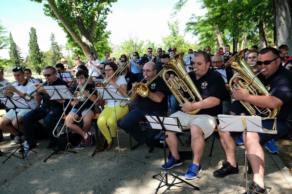 Ya estamos preparando el II ensayo de puertas abiertas! El año pasado lo pasamos así de bien! Será el día 11 de Junio en Valle de Broto, n2