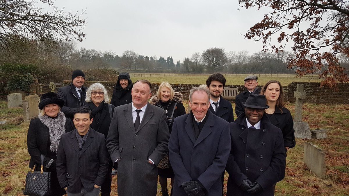 GiuseppeLentini's tweet photo. Cast ready for #Raymonds5 #film #premiere 18/5/17 @vuecinemas READING β‘οΈ
https://t.co/KlMNL1KGeH #giuseppelentini #diversity #Actorslife https://t.co/DQa1aC6rJc