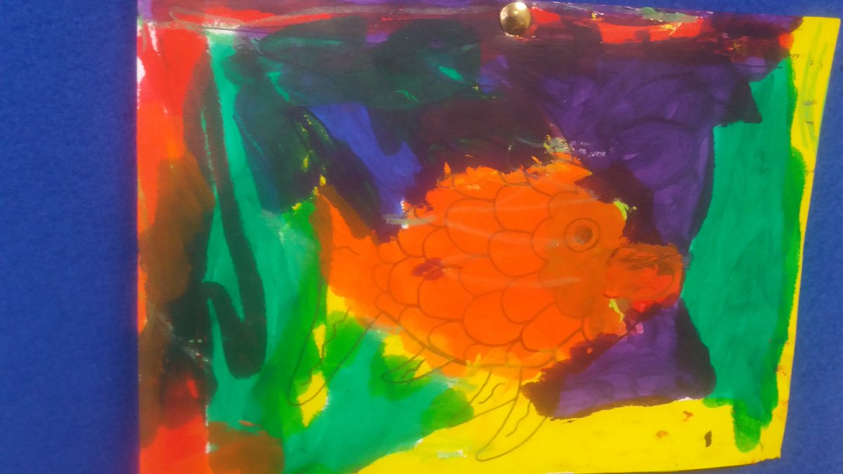 PiggottLibrary's tweet image. We were feeling fishy yesterday at Charvil Piggott Primary. We have some budding artists in Year 1!