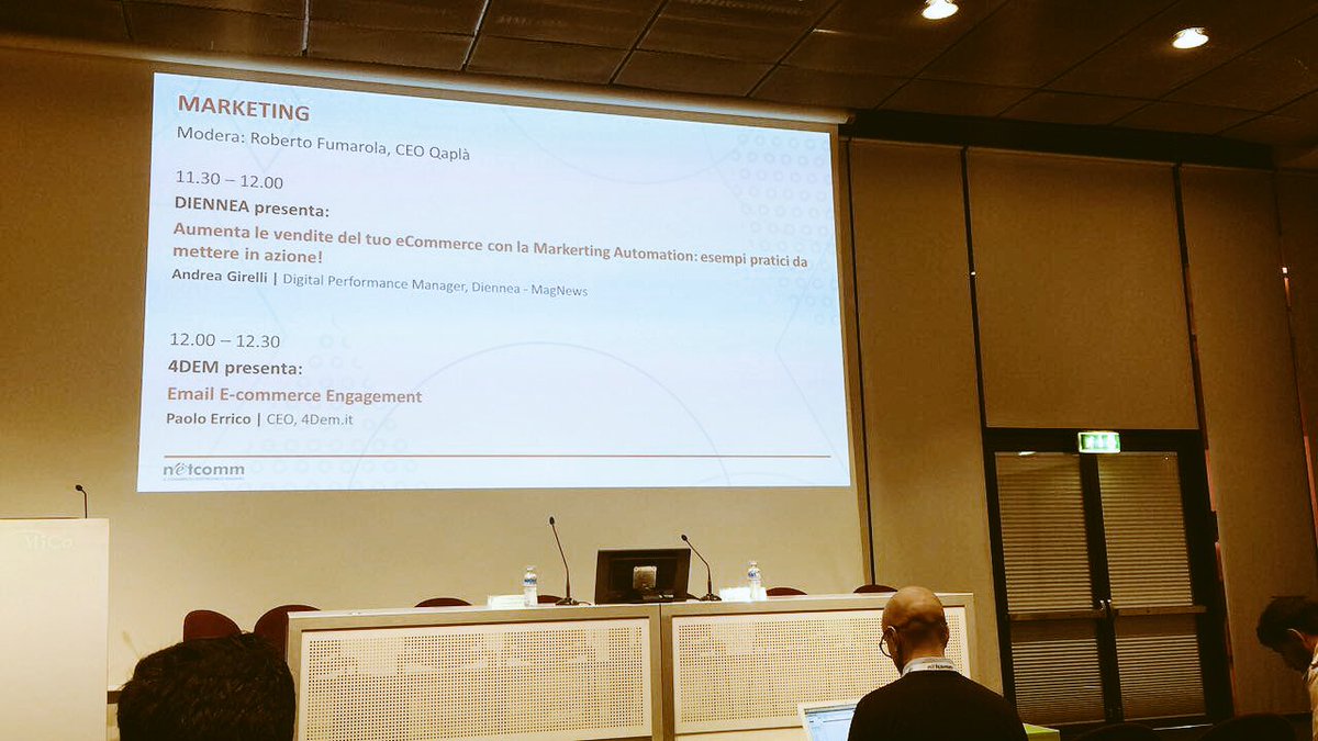 Up3UpIt's tweet photo. Al #NetcommForum si parla ora di #MarketingAutomation per automatizzare i processi di #customercare.
#Up3Up #NetcommForum2017 @ConsNetcomm https://t.co/7m9v72NLk3