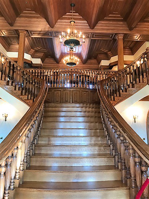 AmericanWineryGuide tweet media