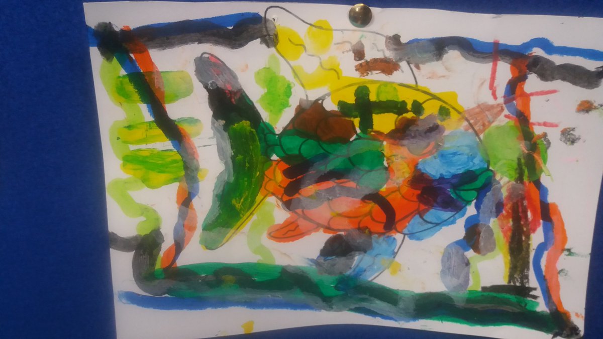 PiggottLibrary's tweet image. More colourful fish from Year 1 class at Charvil Piggott Primary.