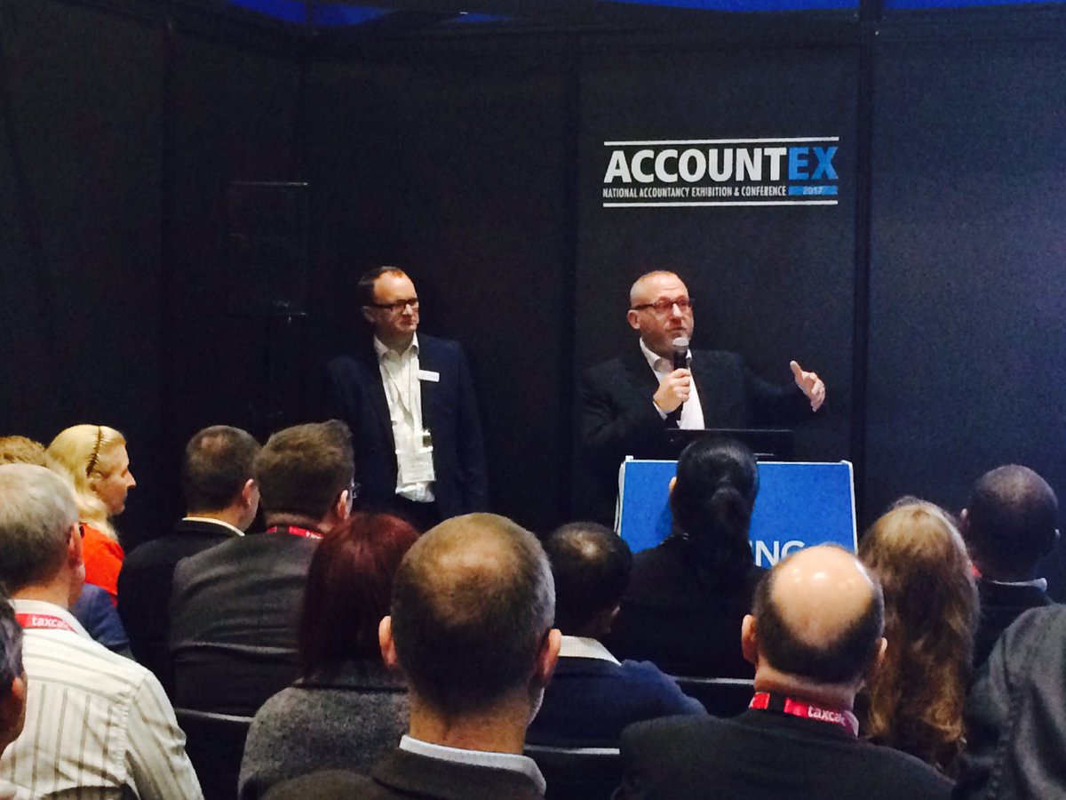 TaxAccountingUK's tweet photo. "Do you hear that? It's the sound of inevitability" Gary Jacobs, Director of @EazitaxUK on #MakingTaxDigital @Garyeazico https://t.co/13nBaNVT31