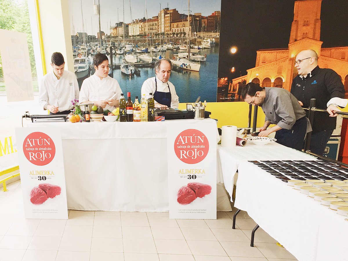 Presentación en <a href="/alimerka/">Alimerka</a> de la comercialización del atún rojo salvaje #atunrojoalmadraba #atunrojoalmadrabaAlimerka