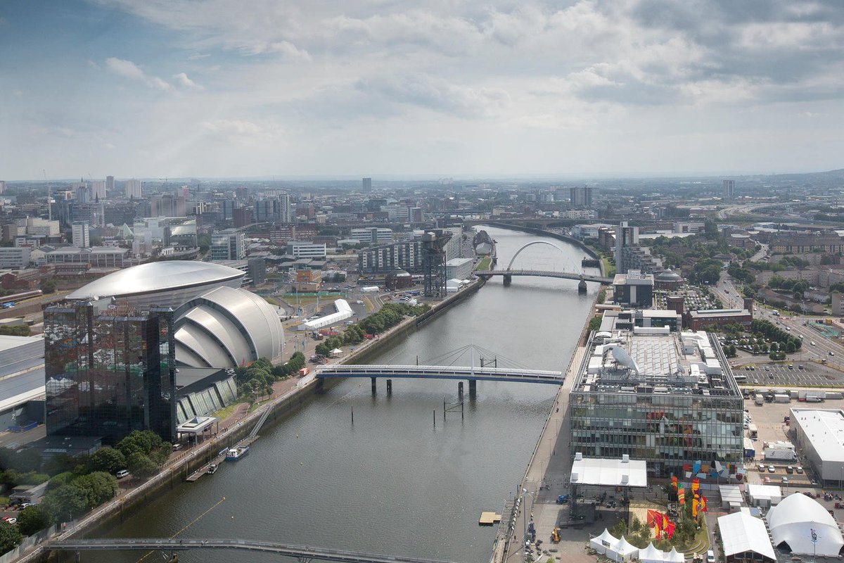 StarRefrig's tweet photo. @wasteheatuser talks to @BBCGaryR: River Clyde to lead the Low Carbon Industrial Revolution #heating minute:1:12:08 https://t.co/U2fq7g9qzl https://t.co/bsvb0TH6Xr
