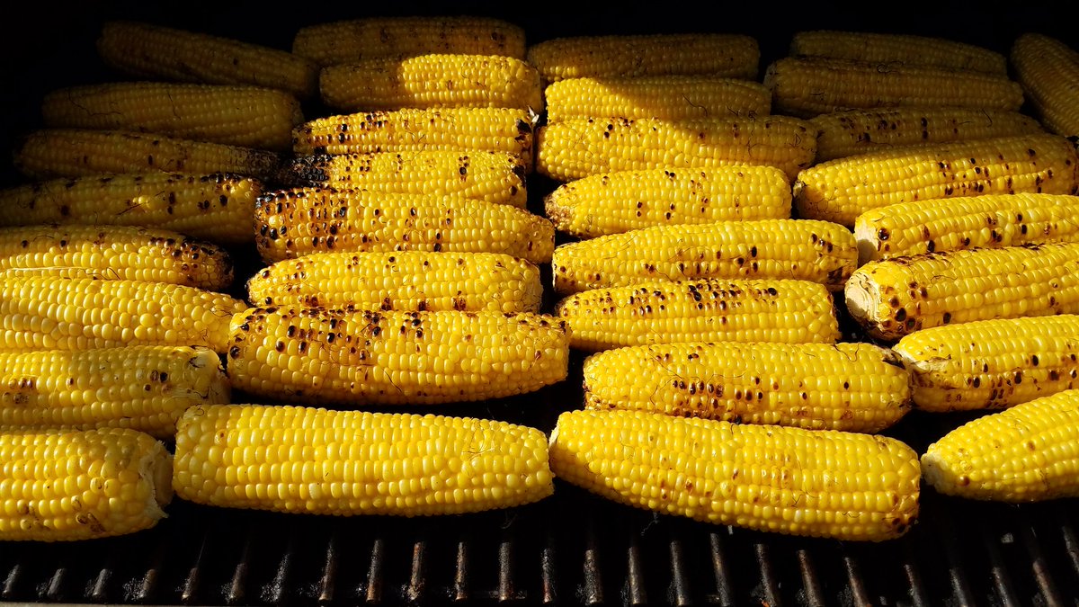 ChefNickCEC's tweet photo. Getting ready to board the #TFExpress to Istanbul with Turkish grilled corn @CDSCharleston @Jim_Altman @FlikISDining https://t.co/qeWCaTCEjM