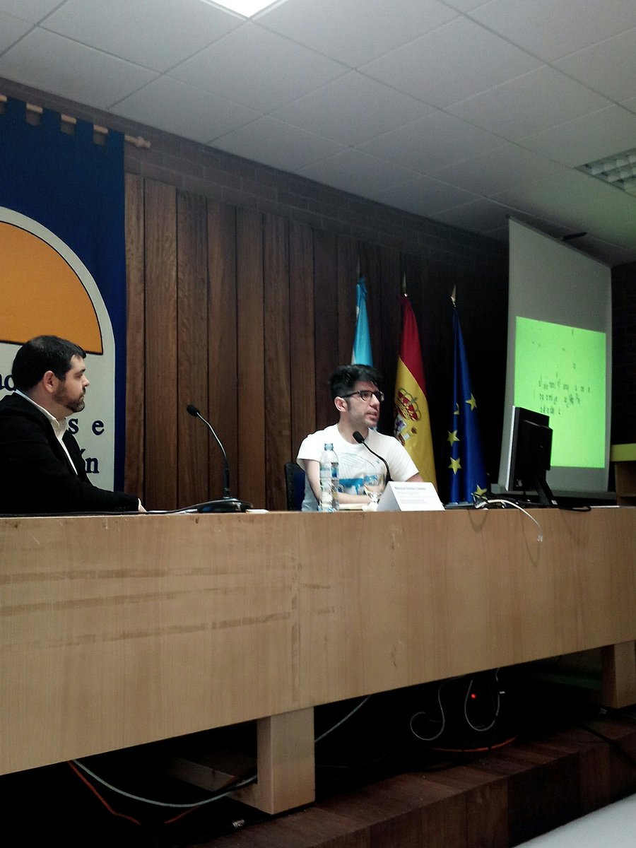 Xenial a intervención de <a href="/marcosgomez/">Marcos Gómez</a> amosándonos o futuro das #RedesGalegas no #SocialMediaDay