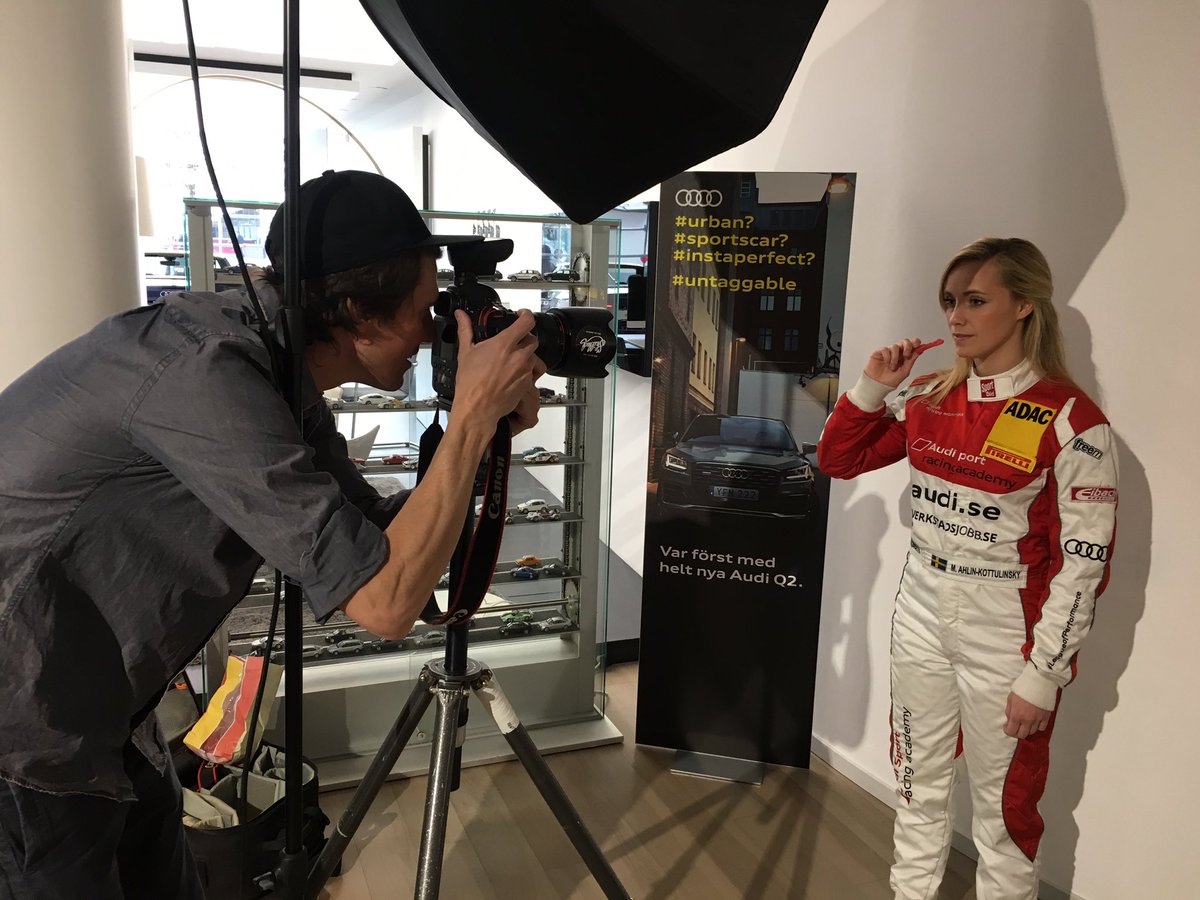 MikaelaAhlinK's tweet photo. 2 days of 📸, tomorrow it's time for the rolling camera 🎥 All will be revealed in June, so stay tuned.... ⭐️
#AudiSport #2projects #June https://t.co/17Ncs8Gm2h