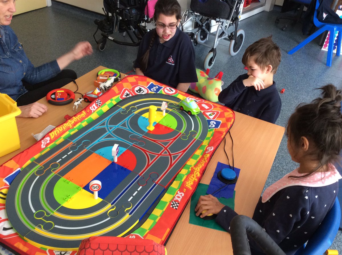wilsonstfeed's tweet photo. #WSHedgehogs looking at different types of transport and having fun playing with the switch toys. πππ #WSCommunication https://t.co/ewsN4PZDhw