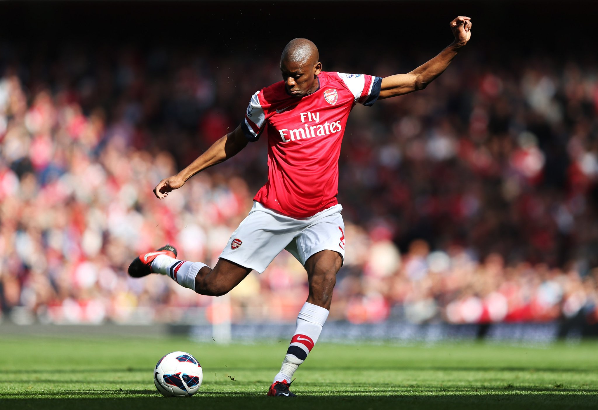  Happy birthday, Abou Diaby. 