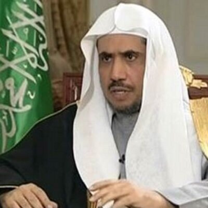 SaudiNews50's tweet photo. أمين رابطةالعالم الإسلامي:
على المسلم احترام قوانين البلدان التي يعيش فيها كماهو عهده عندمادخلها وعليه المطالبة بخصوصيته كالحجاب وفق القانون https://t.co/AbRdLuvVQx