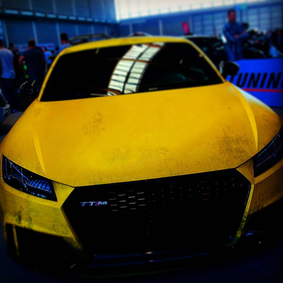 RoronsTV's tweet photo. #audi #TTRS #Tuning #Sportscar #tuningworld2017 #RoronsTV #cars #tuningcars #auto https://t.co/H9Z8B8TaiA