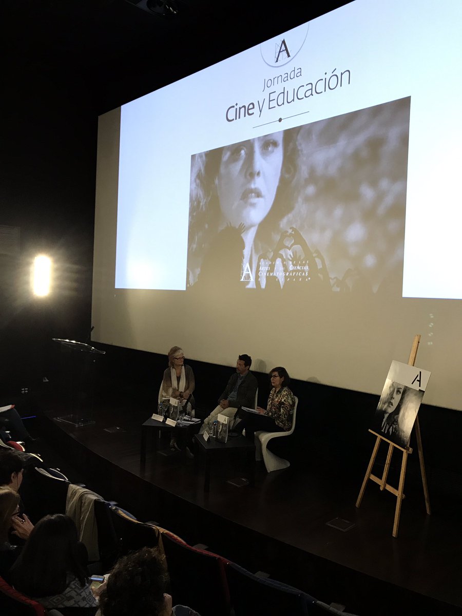 Academia de Cine tweet media
