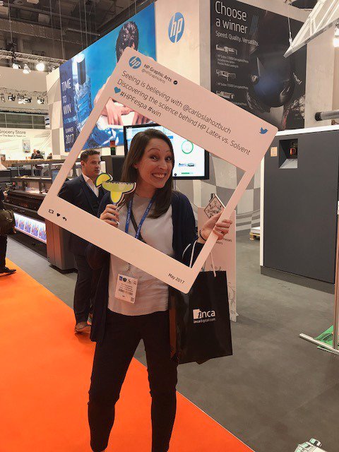 WeAreOMMPrint's tweet photo. Here we are having a cheeky #cocktail @HPGraphicArts @Fespa in #Hamburg
π #HPFespa #Win #print #digitalprint #ommprint #ommbuzz https://t.co/jLuZCTXTLR